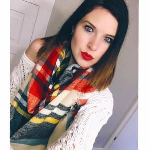 Meet your Posher, Amanda